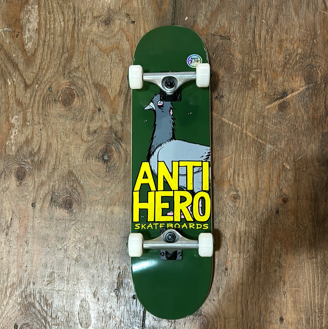 Anti Hero Pigeon Complete