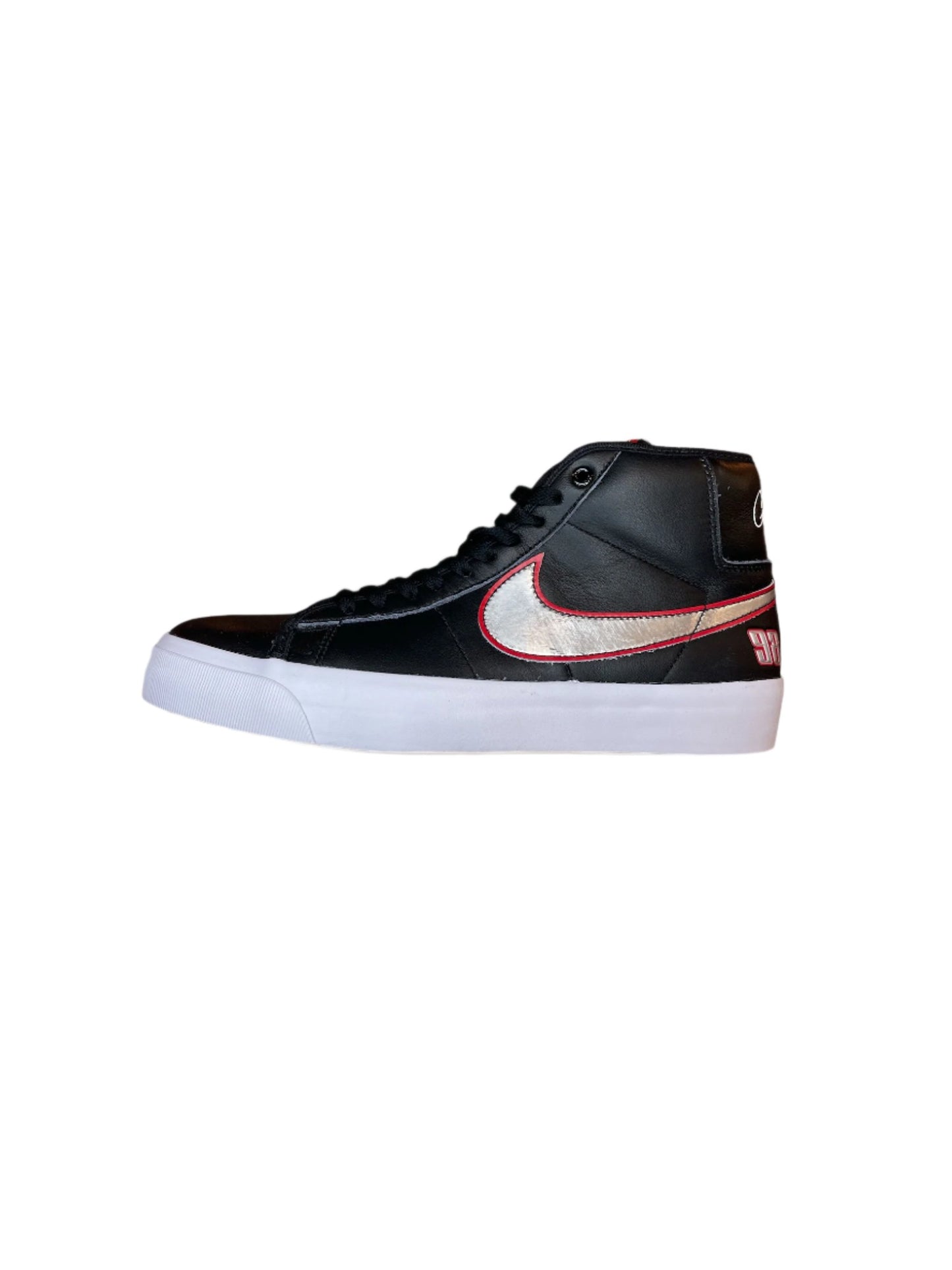 NIKE SB Blazer Mid Pro GT (Black/Metallic)