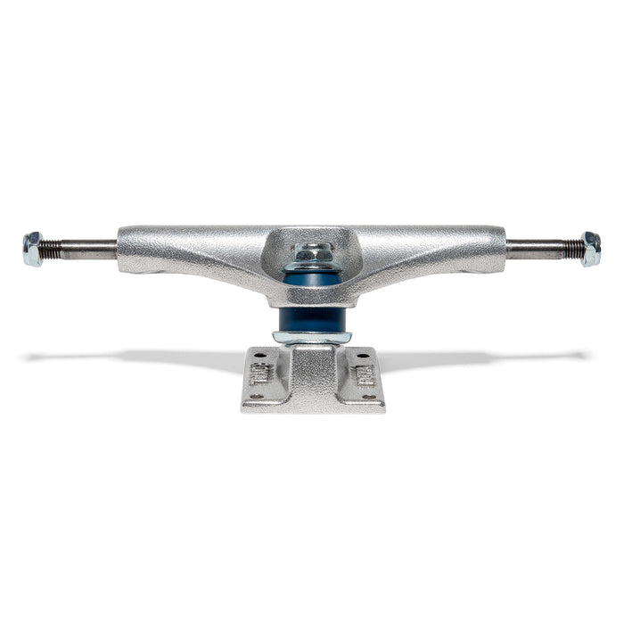 Royal Trucks (Raw)