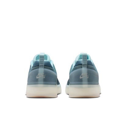 Nike SB Zoom Nyjah 4 (Glacier Blue/Black-Smokey Blue)