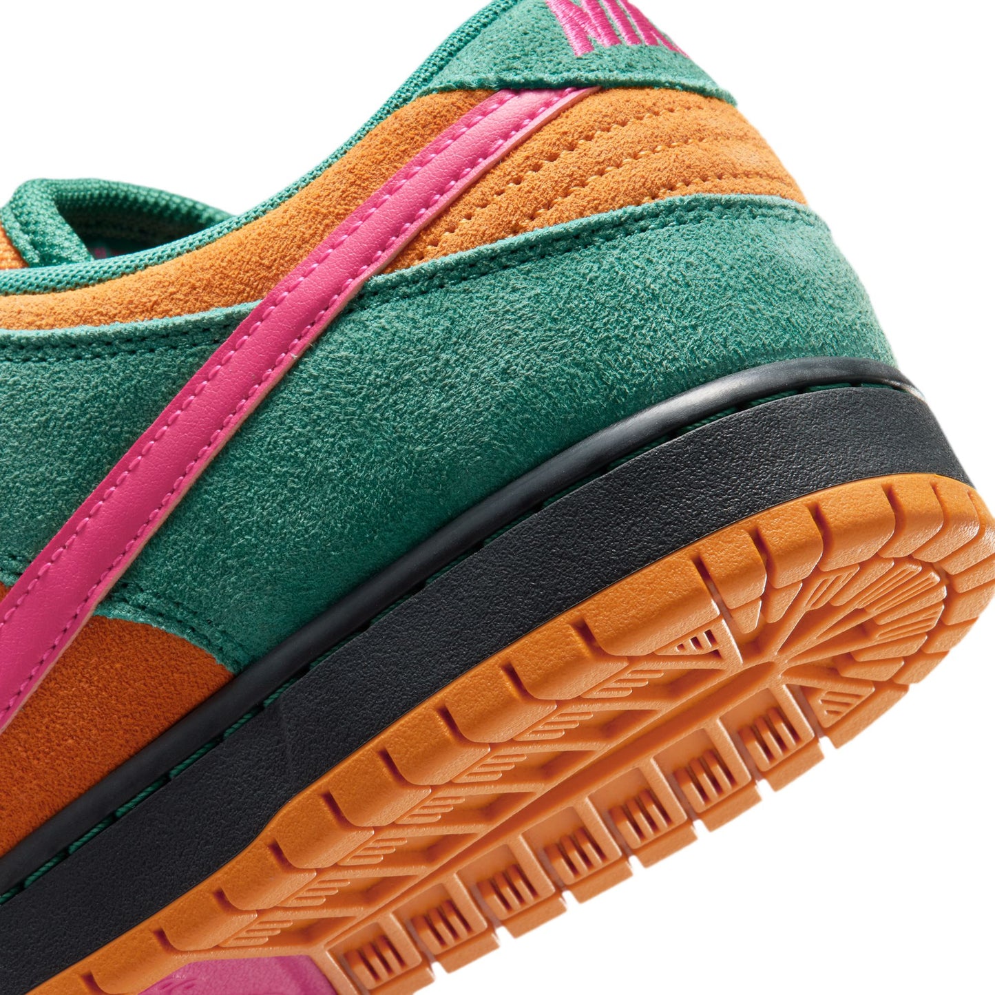 Nike SB Dunk Low Pro (Green Noise/Watermelon-Light Curry)
