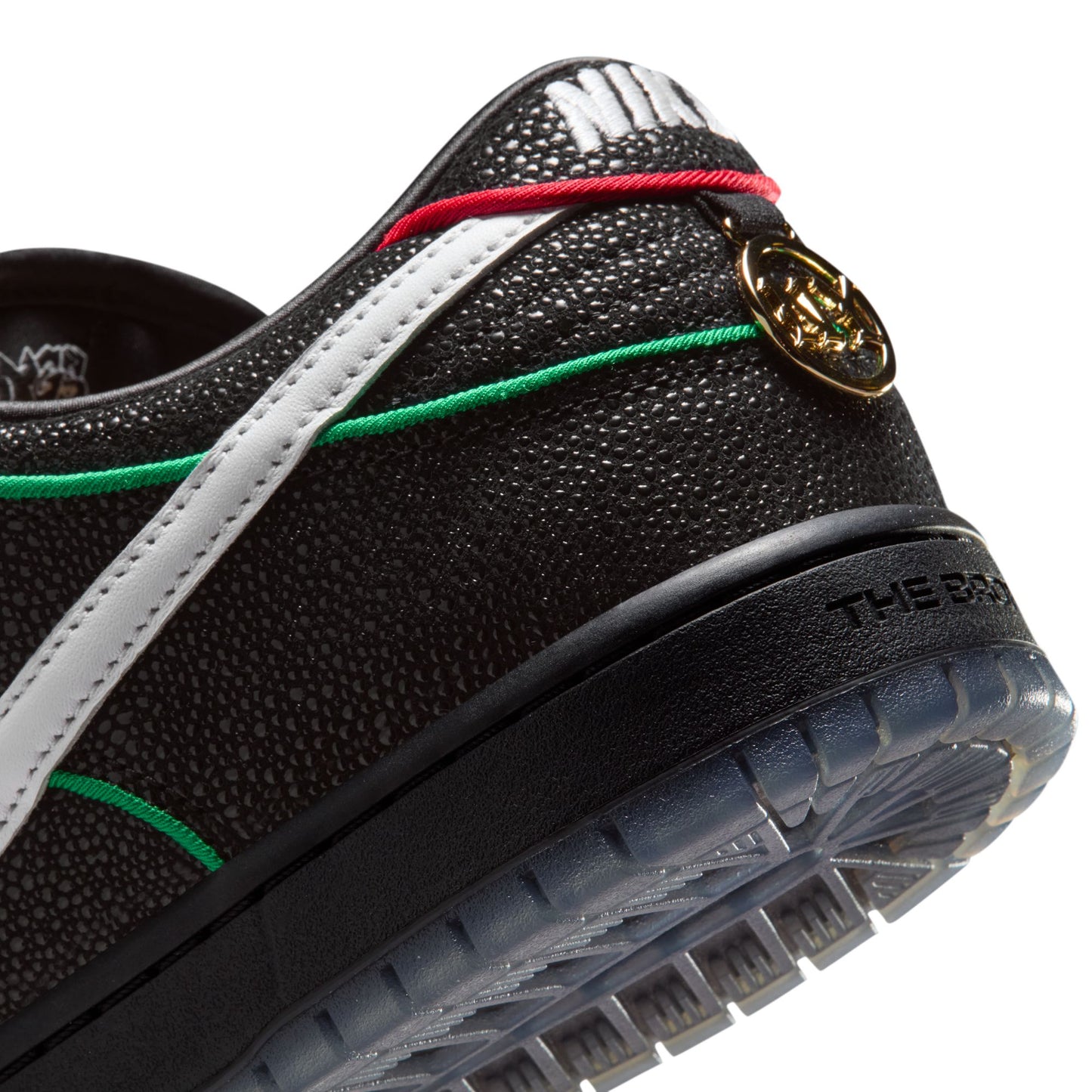 NIKE SB Dunk Low Pro QS Black/White-Challenge Red Noir/Rouge Challenge Blanc