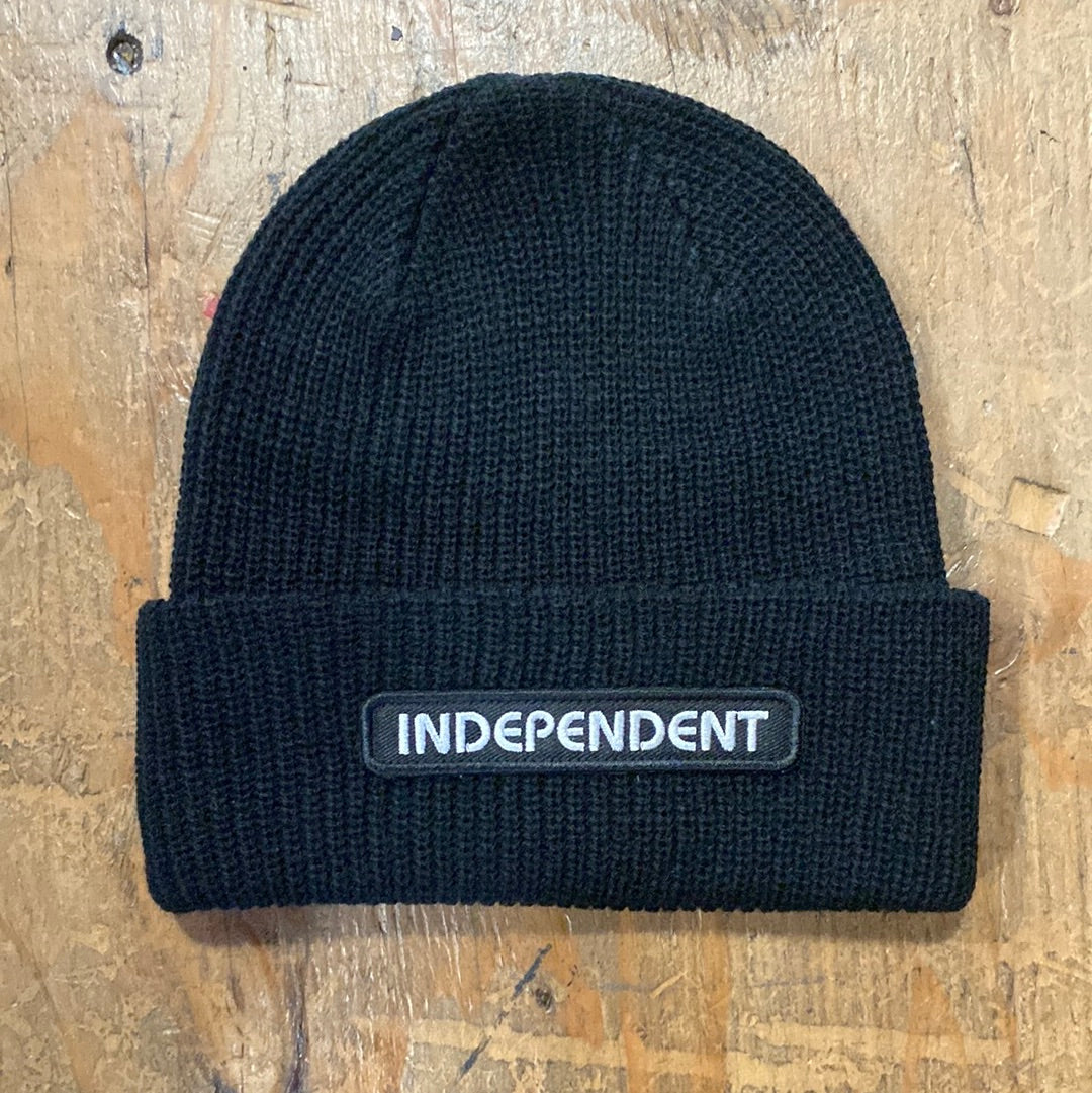 Independent patch beanie