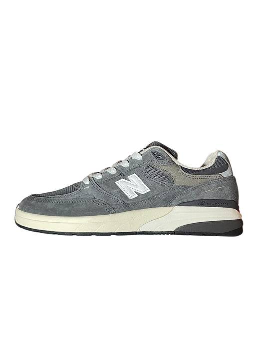 New Balance (Reynolds) 933 Grey/White