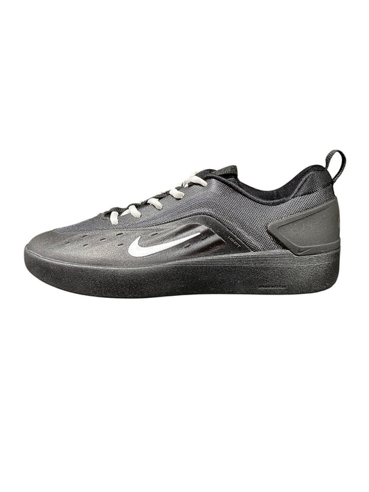 Nike SB Zoom Nyjah 4 (Black/White-Black)